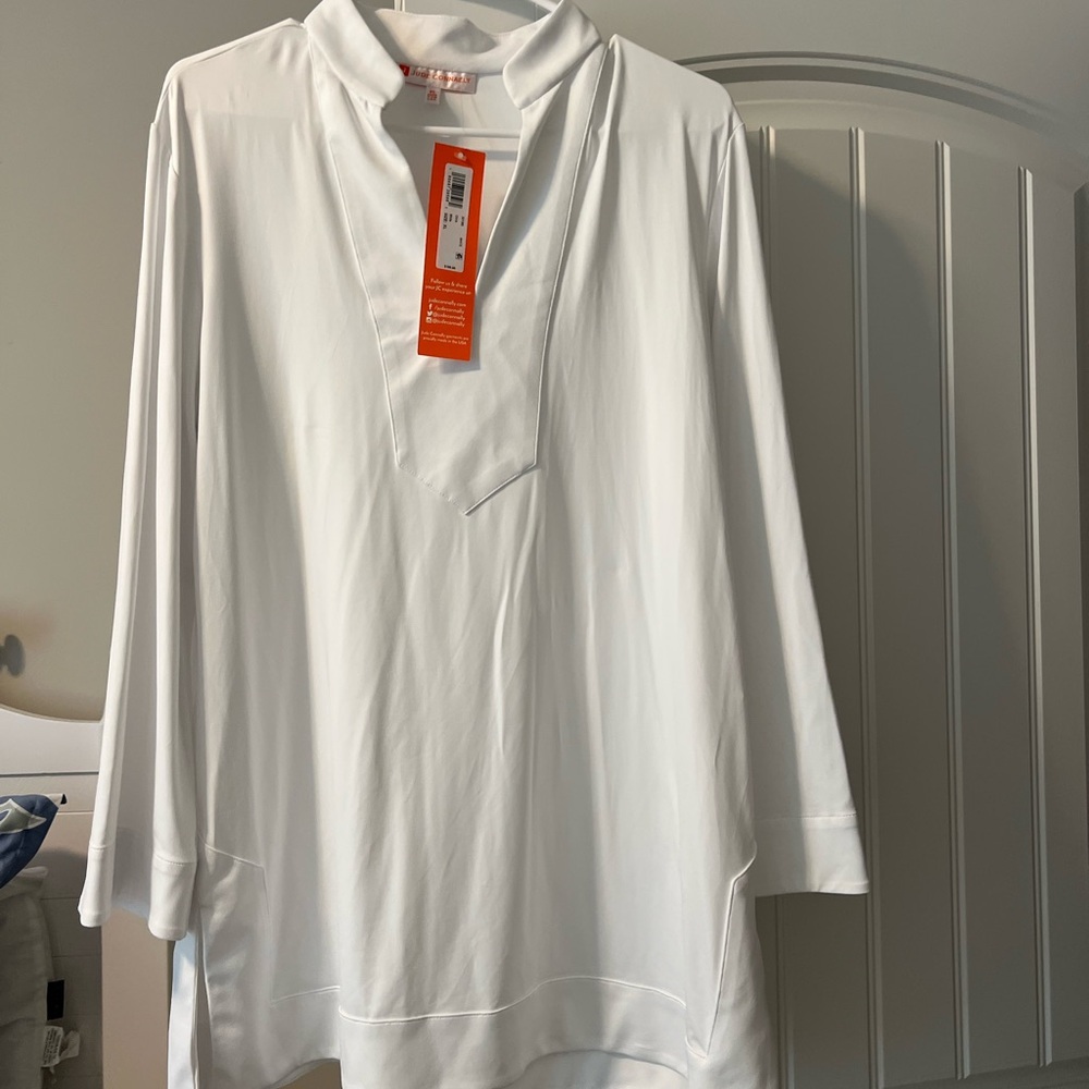 Jude Connally white long sleeve athletic top/ tunic